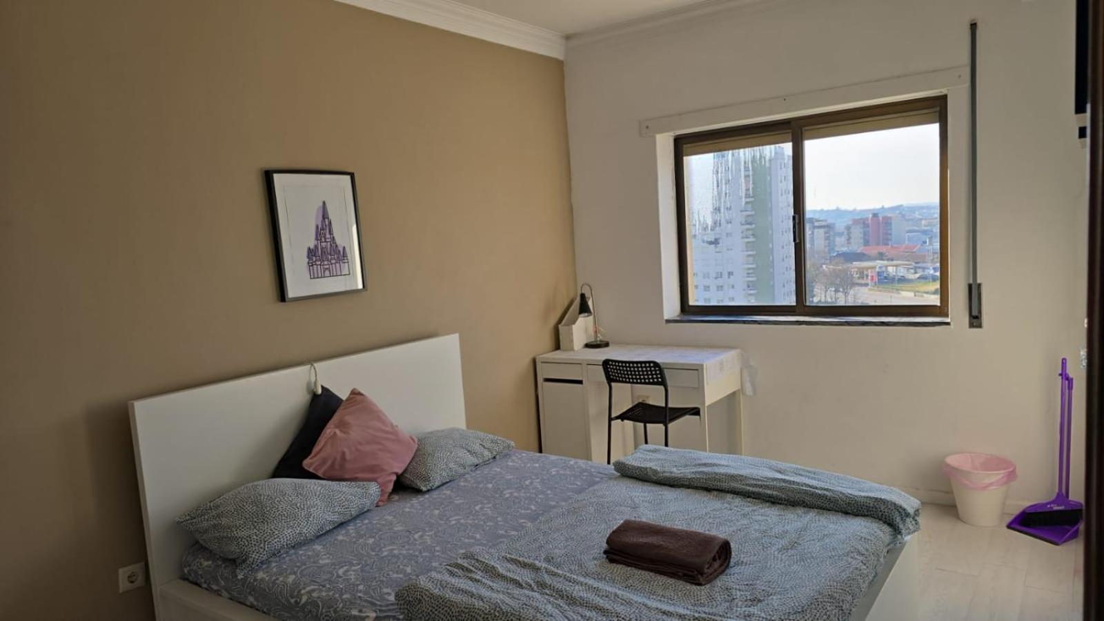 Quarto Familiar Com Cama De Casal Apenas Para Casais E Raparigas Nenhum Homem Individual Брага Экстерьер фото